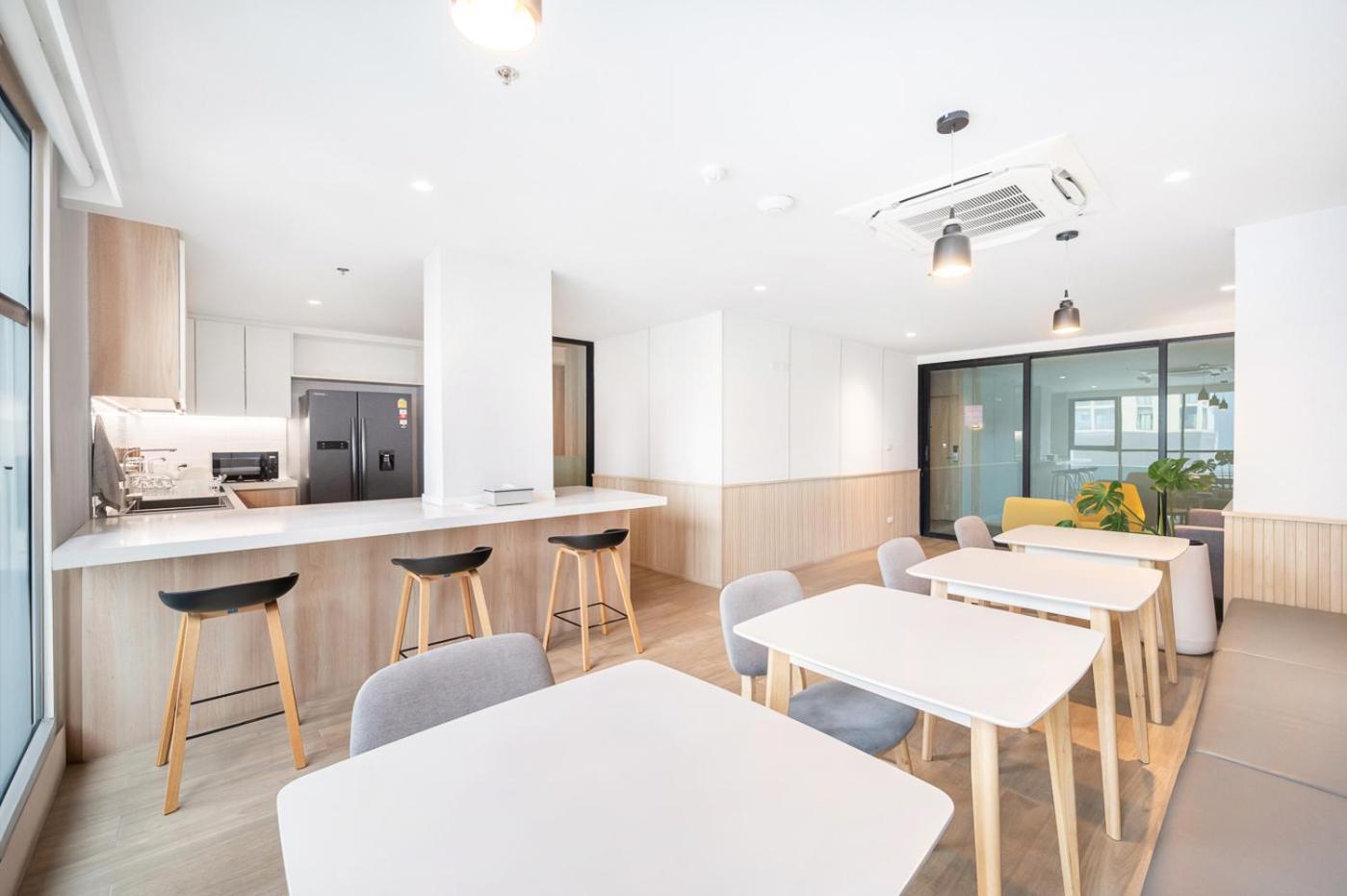 Livezen Sukhumvit 4* Бангкок